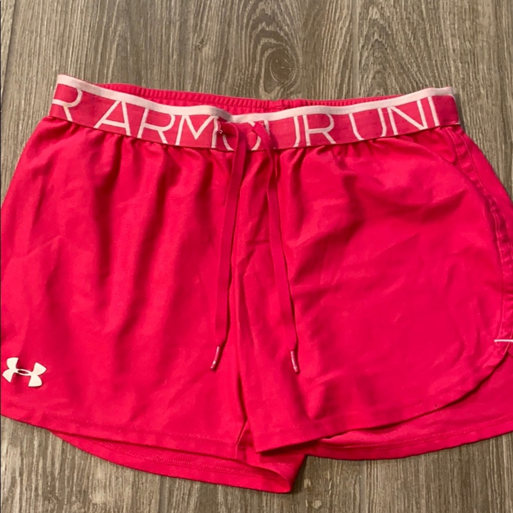 Fuchsia pink under armour shorts!